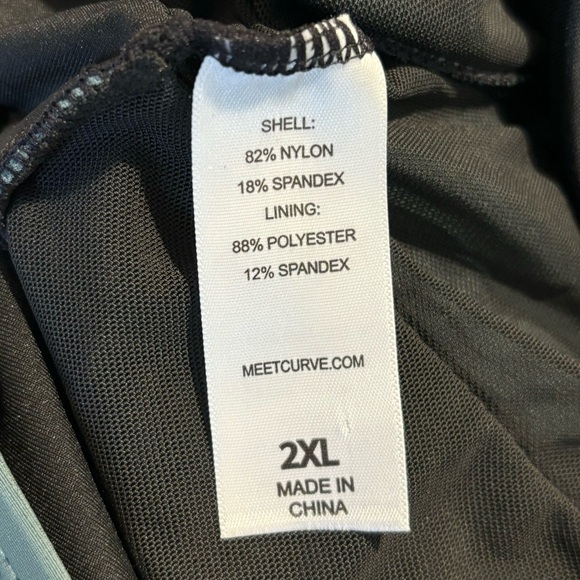 MEET CURVE Sz 2XL One Piece Bathing Suit Padded Cups Mesh Colour Block NEW - Picture 9 of 10